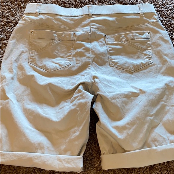 Briggs petite Bermuda shorts - Picture 11 of 11